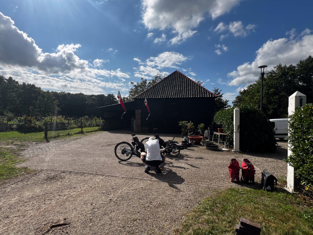 A few last minute tweaks at Salentein.