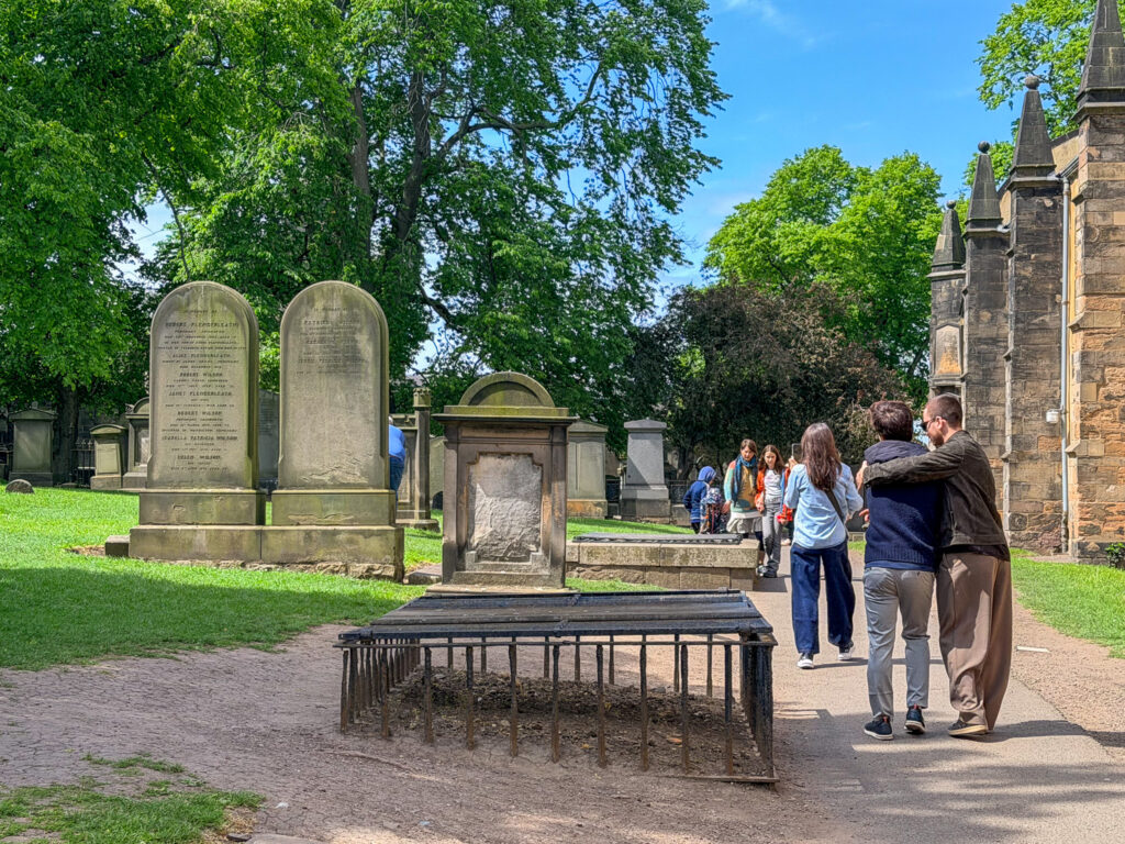 Note the cage deterring grave robbers.