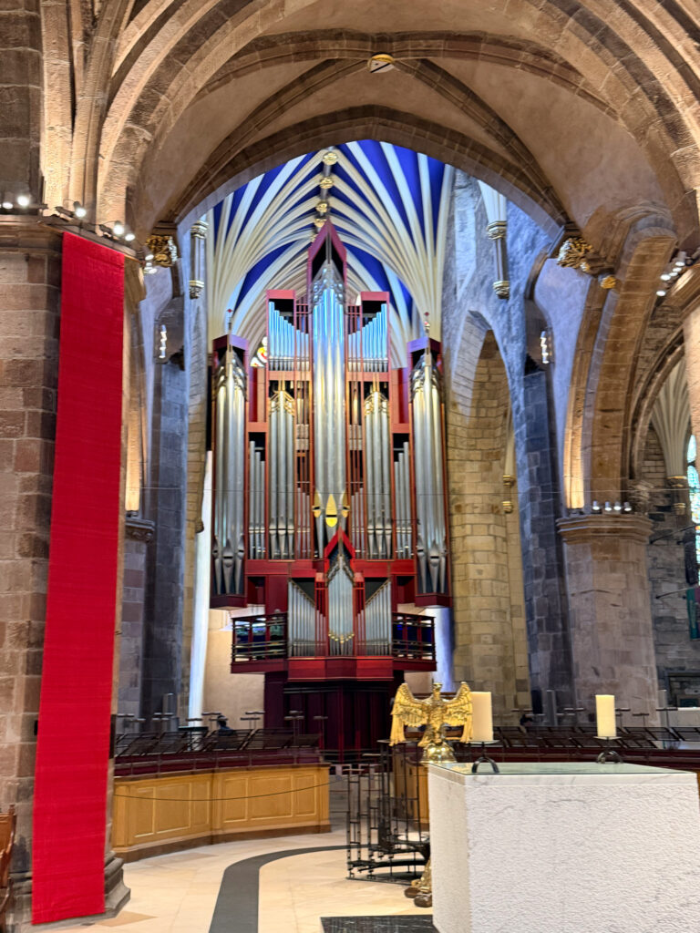 A spectacular organ,donated by....